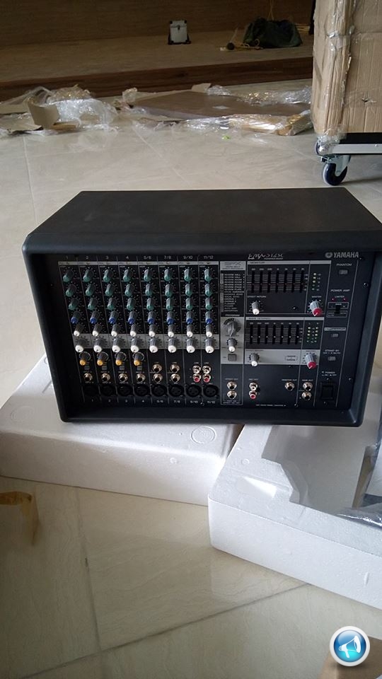 bàn mixer Yamaha 512SC